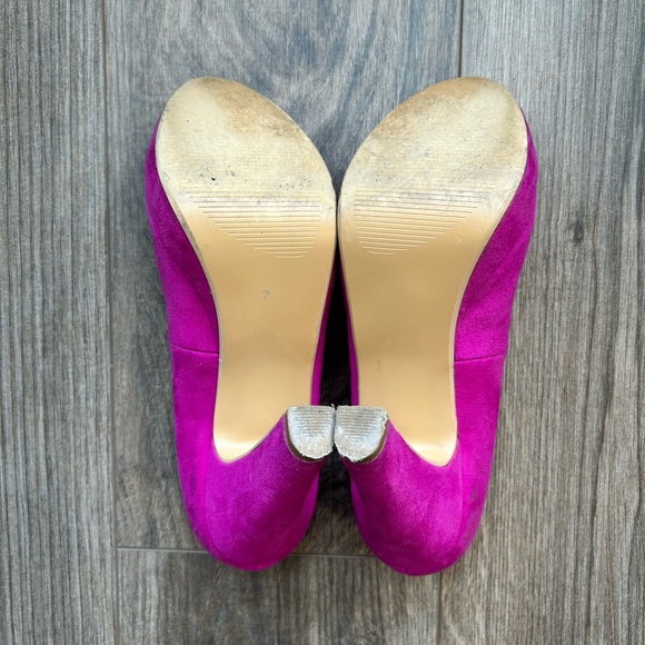 Fuschia Suede Barbie Platform Heel Round Toe Shoe Party Dress Art Chic Prom Date - Picture 11 of 15